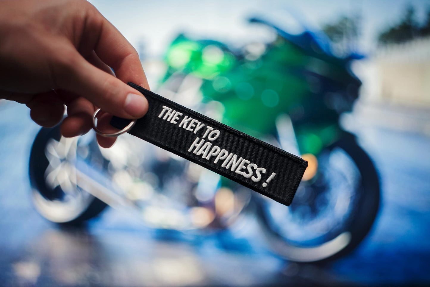 THE KEY TO HAPPINESS - Motorrad Schlüsselanhänger - bestickt & kratzfest - 130 x 30 mm